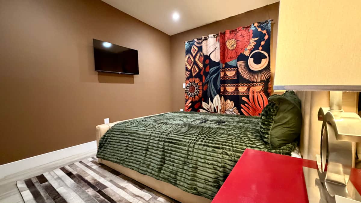 La Chambre Rouge et Or — photo 4
